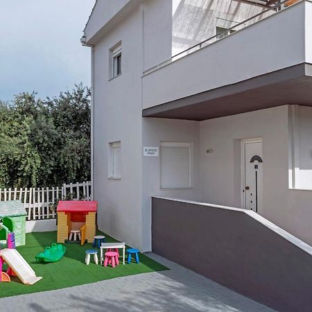 Kapahi Magic Hotel Apartments بوتوس المظهر الخارجي الصورة