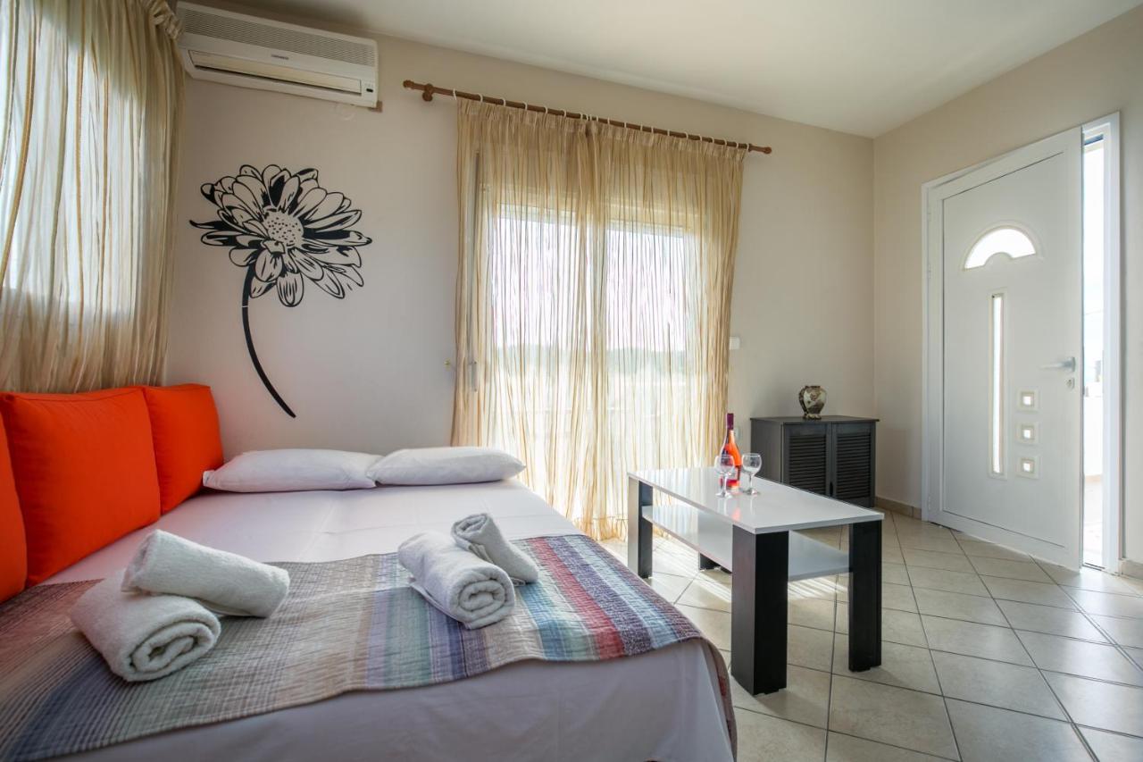 Kapahi Magic Hotel Apartments بوتوس المظهر الخارجي الصورة