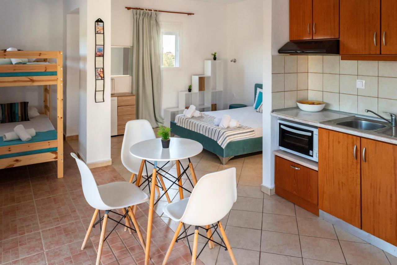 Kapahi Magic Hotel Apartments بوتوس المظهر الخارجي الصورة